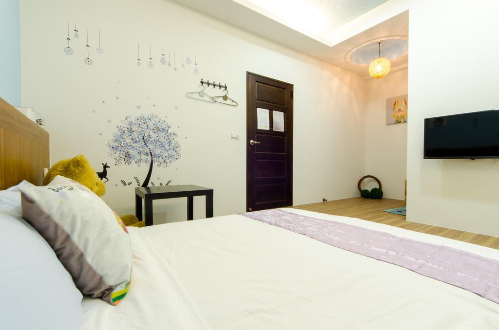 Smile Castle Appartement Luodong Buitenkant foto